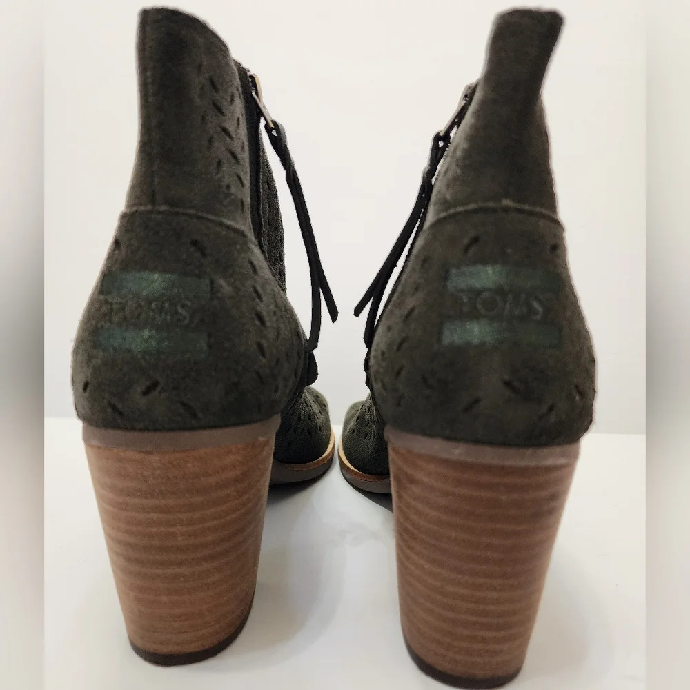 Toms Majorca Peep Toe Booties Olive Green Perforated Size 8.5 - Picture 3 of 11